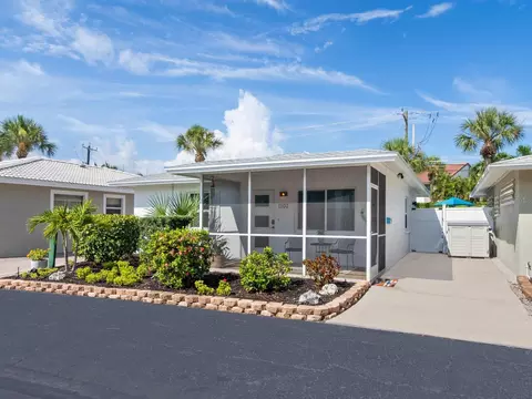 1107 N Moonmist Ct #L-2, Sarasota, FL 34242