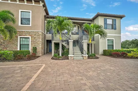 5424 Cicerone St #203, Sarasota, FL 34238