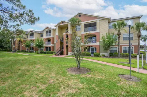 1909 Summer Club Dr #209, Oviedo, FL 32765