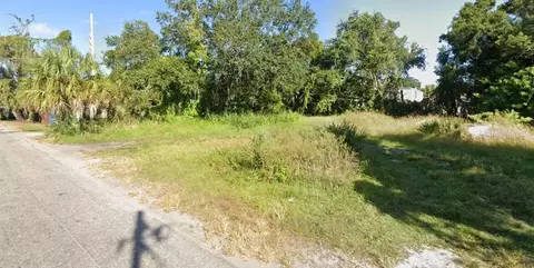 720 25th Ave W, Bradenton, FL 34205