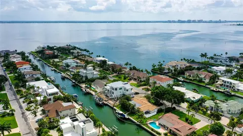 549 Halyard Ln, Longboat Key, FL 34228