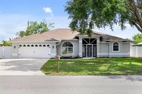 1305 Laurel Ave, Venice, FL 34285
