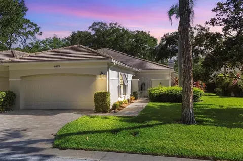 4425 Oakley Greene #7, Sarasota, FL 34235