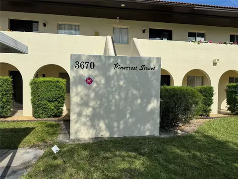 3670 Pinecrest St #111, Sarasota, FL 34232