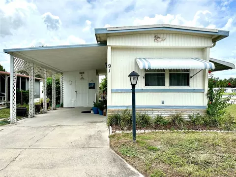 420 49th St E #91, Palmetto, FL 34221