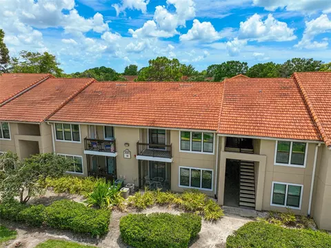 4001 Crockers Lake Blvd #25, Sarasota, FL 34238