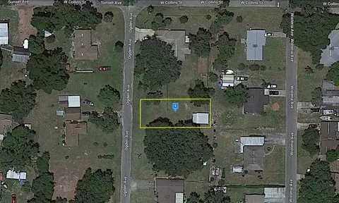 520 Ogden Ave, Umatilla, FL 32784
