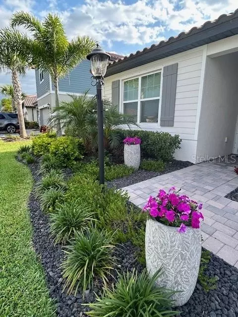 3722 Savanna Palms Ct, Bradenton, FL 34211