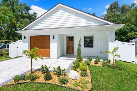720 35th St W, Bradenton, FL 34205
