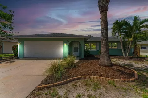 4014 Fleet Ln, Sarasota, FL 34232
