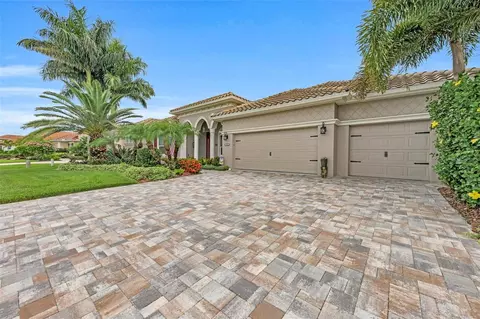 10724 Winding Stream Way, Bradenton, FL 34212