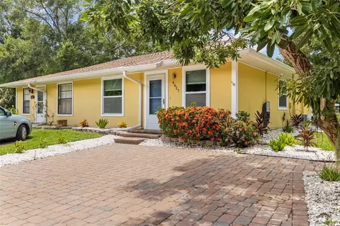 4627 Summerwind Dr #14, Sarasota, FL 34234