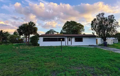 6412 Case Ave, Bradenton, FL 34207