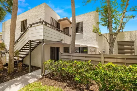 516 Lakeside Dr, Bradenton, FL 34210