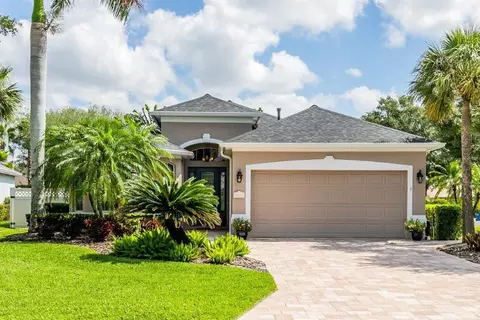 8111 Coates Row Pl, Bradenton, FL 34201