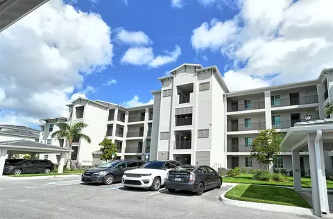 12140 Wellen Golf St #104, Venice, FL 34293