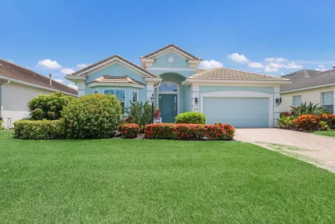 8510 19th Ave NW, Bradenton, FL 34209