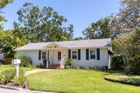 1710 Loma Linda St, Sarasota, FL 34239