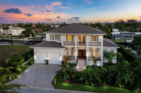 520 Chipping Ln, Longboat Key, FL 34228