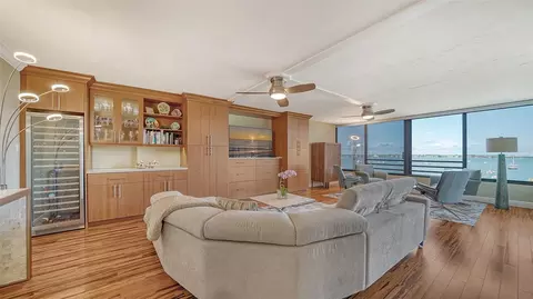 770 S Palm Ave #603, Sarasota, FL 34236