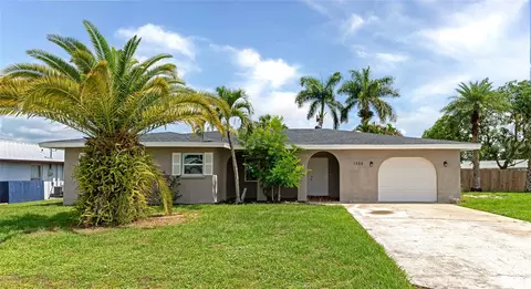 1302 Overbrook Rd, Englewood, FL 34223