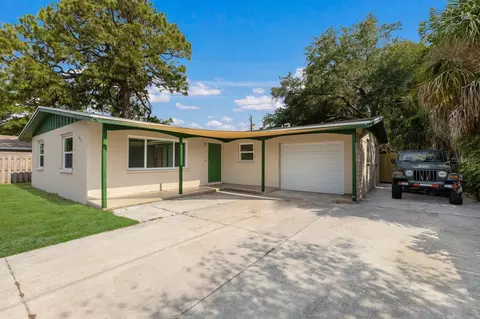 2005 49th Ave W #A, Bradenton, FL 34207