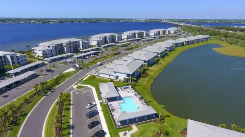 1010 Tidewater Shores Loop #401, Bradenton, FL 34208