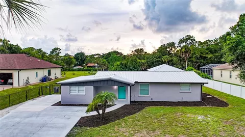 5848 Denison Dr, Venice, FL 34293