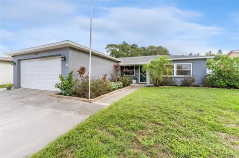 11067 Longhill Dr N, Pinellas Park, FL 33782
