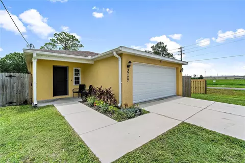 3727 20th St E, Bradenton, FL 34208