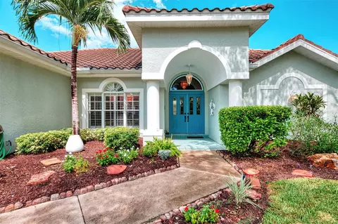 118 Wayforest Dr, Venice, FL 34292