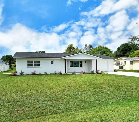 1315 Cypress Ave, Venice, FL 34285