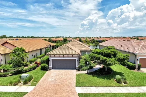 5360 Bartolomeo St, Sarasota, FL 34238