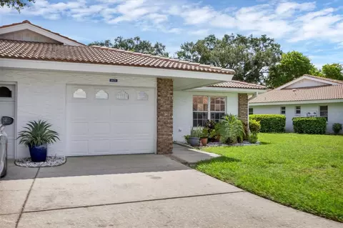 5629 Garden Lakes Dr, Bradenton, FL 34203