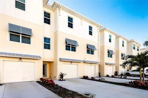 9964 Key Haven Rd, Seminole, FL 33777