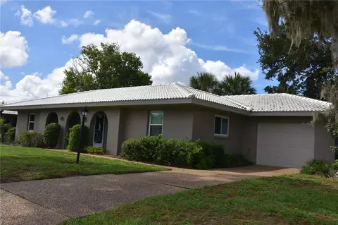 619 Rubens Dr, Nokomis, FL 34275