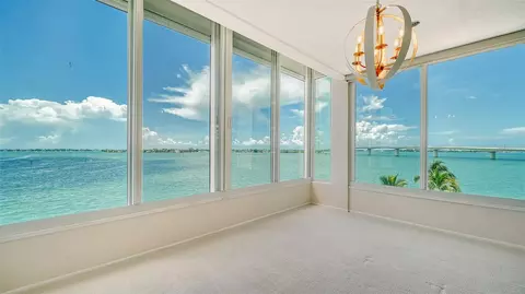 400 Golden Gate Pt #53, Sarasota, FL 34236