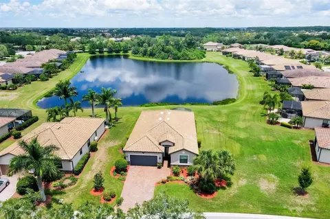 117 Wandering Wetlands Cir, Bradenton, FL 34212