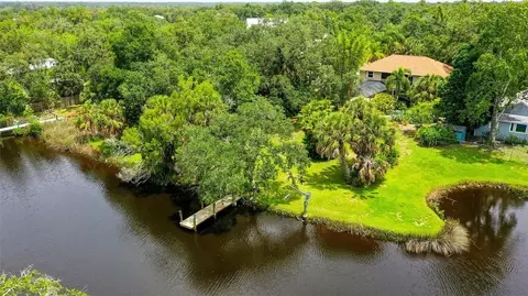 930 Mill Creek Rd, Bradenton, FL 34212