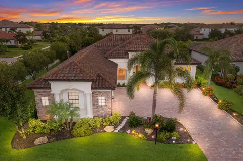 13624 Swiftwater Way, Lakewood Ranch, FL 34211