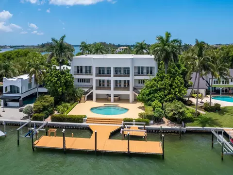 931 Norsota Way, Sarasota, FL 34242