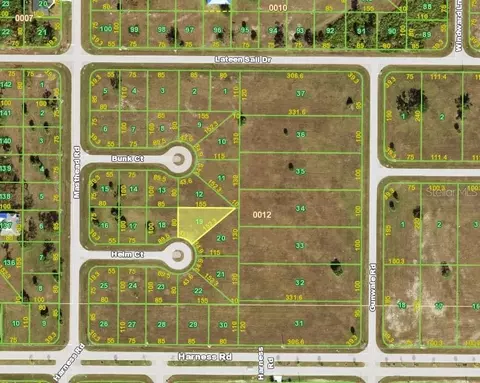 8 Helm Ct, Placida, FL 33946