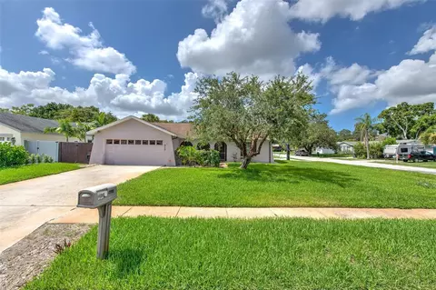 4113 Sandpointe Dr, Bradenton, FL 34205