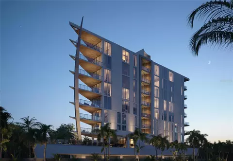 688 Golden Gate Pt #501, Sarasota, FL 34236