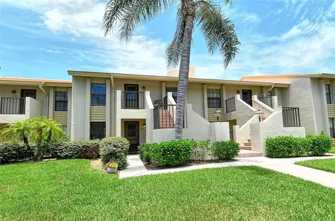 4442 Weybridge #77, Sarasota, FL 34235