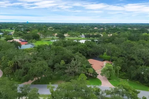 4604 Hadfield Dr, Sarasota, FL 34235