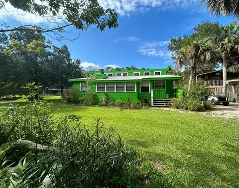 404 1st Ave NE, Steinhatchee, FL 32359 photo 1