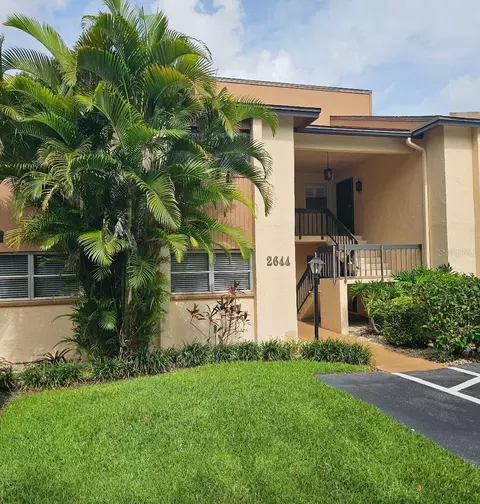 2644 Clubhouse Dr #202, Sarasota, FL 34232