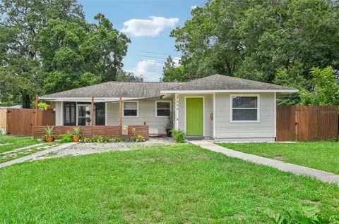 1609 30th St W, Bradenton, FL 34205