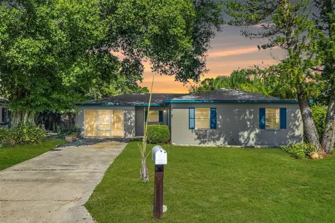 1505 Dolphin Dr, Lakeland, FL 33801